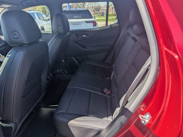 New 2026 Chevrolet Equinox LT w/ Convenience Package II AWD/4WD image 9