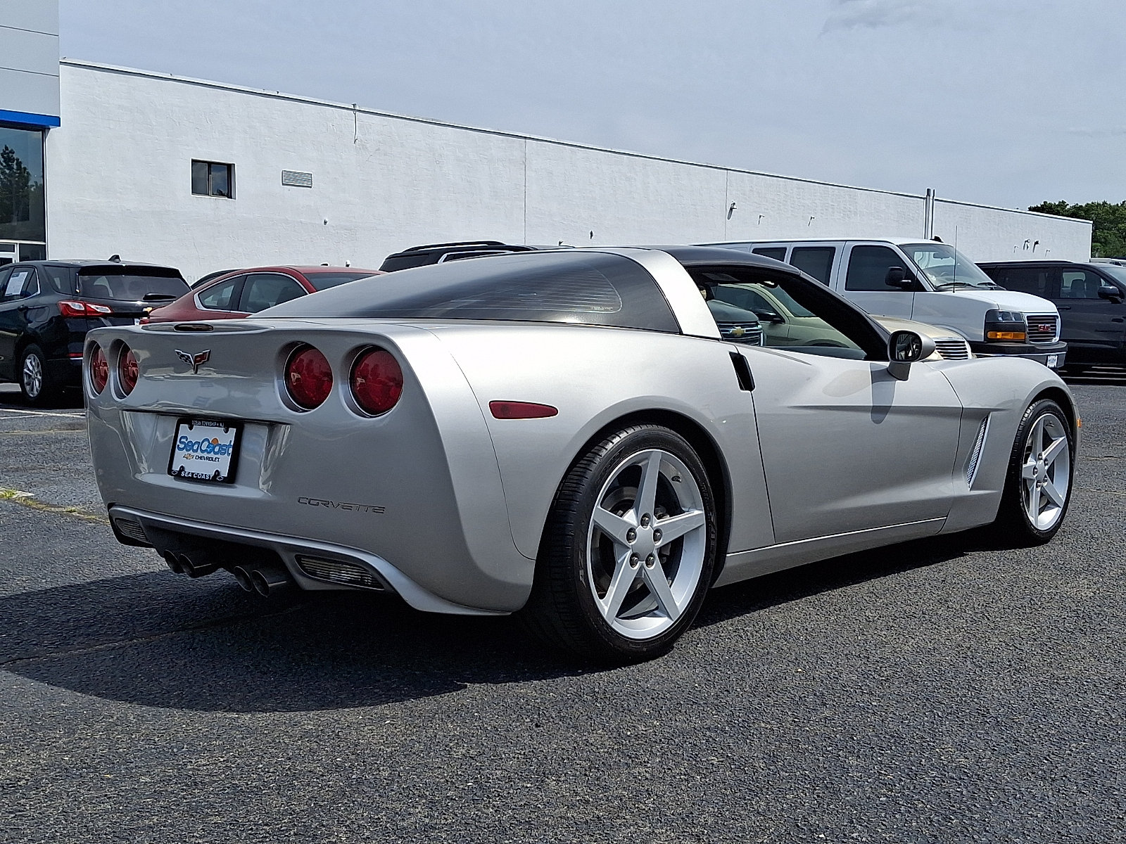 Used 2005 Chevrolet Corvette Coupe w/ Preferred Equipment Group RWD image 7