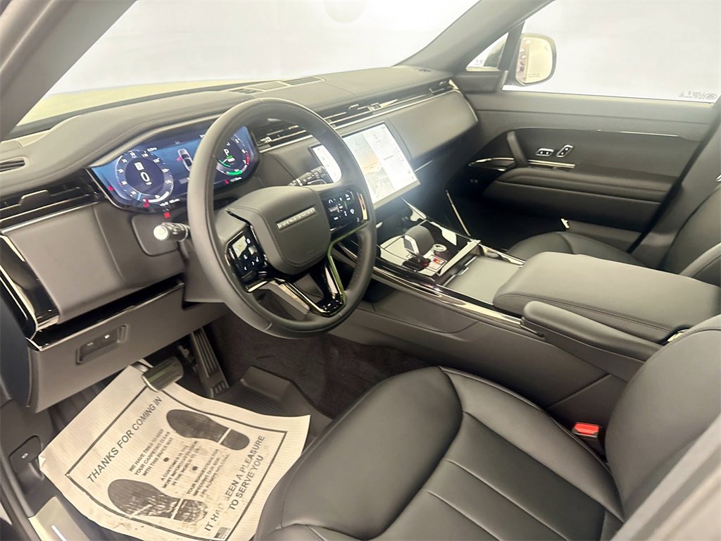 New 2025 Land Rover Range Rover Sport Dynamic SE image 9