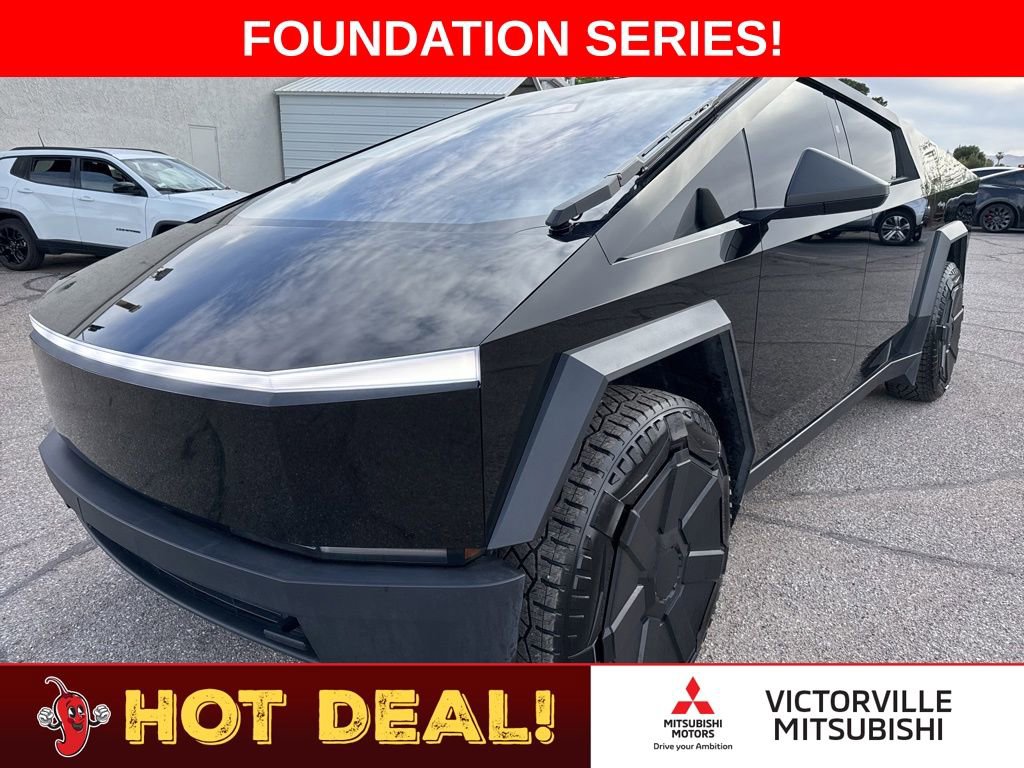 Used 2024 Tesla Cybertruck AWD Crew Cab image 3