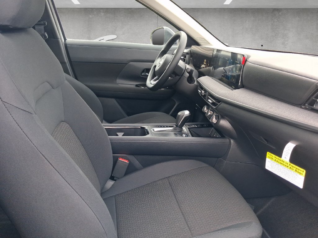 New 2027 Nissan Kicks S FWD image 25