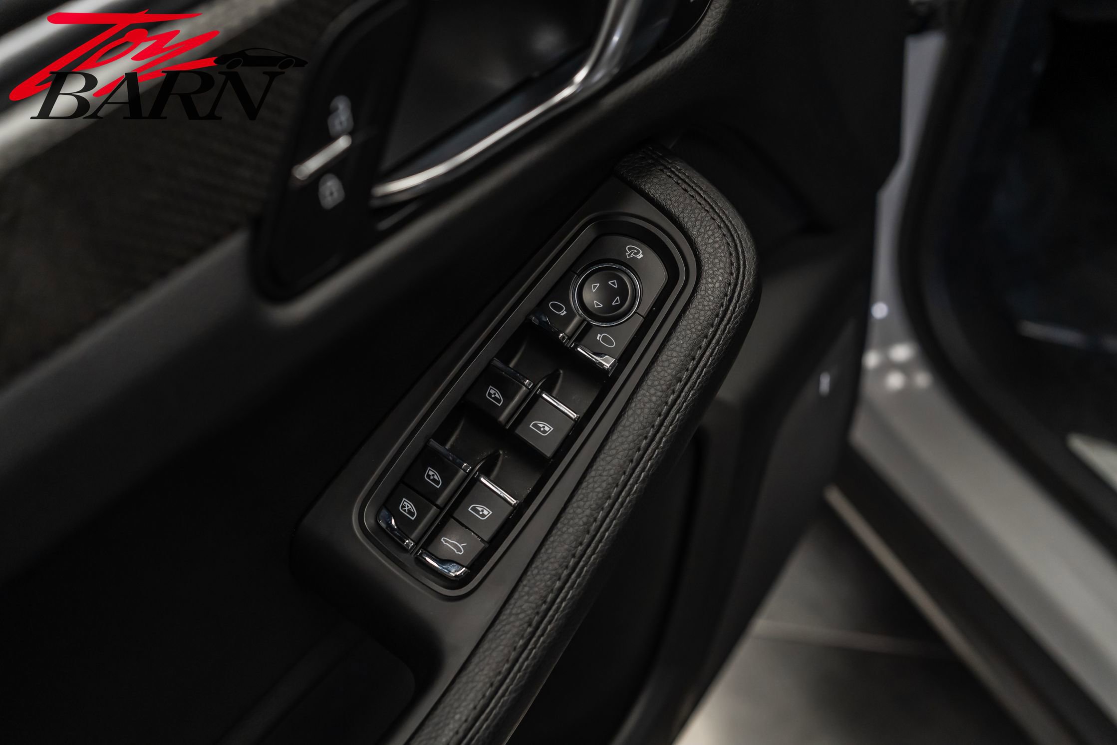 Used 2023 Porsche Macan S image 19