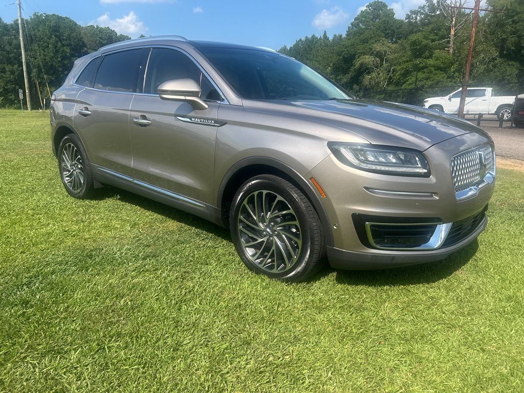 Used 2020 Lincoln Nautilus Reserve w/ Equipment Group 201A FWD image 6