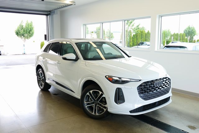 New 2025 Audi Q5 Premium