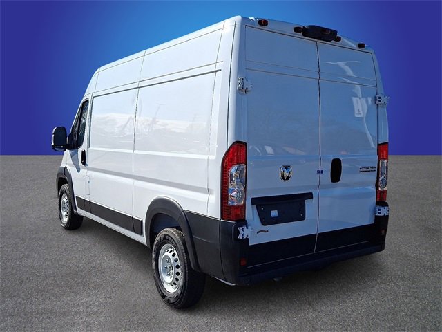 Used 2024 RAM ProMaster 2500 w/ Safety Group image 6