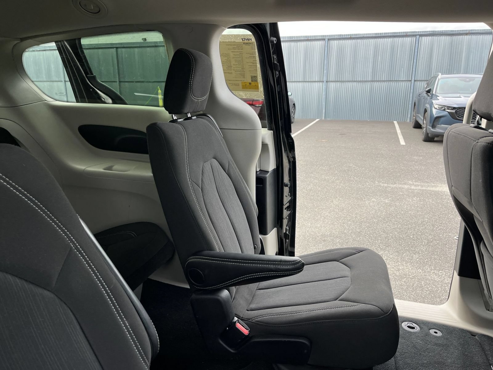 Used 2024 Chrysler Voyager LX FWD image 39