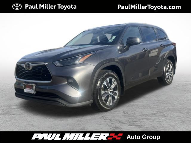 Certified 2022 Toyota Highlander XLE