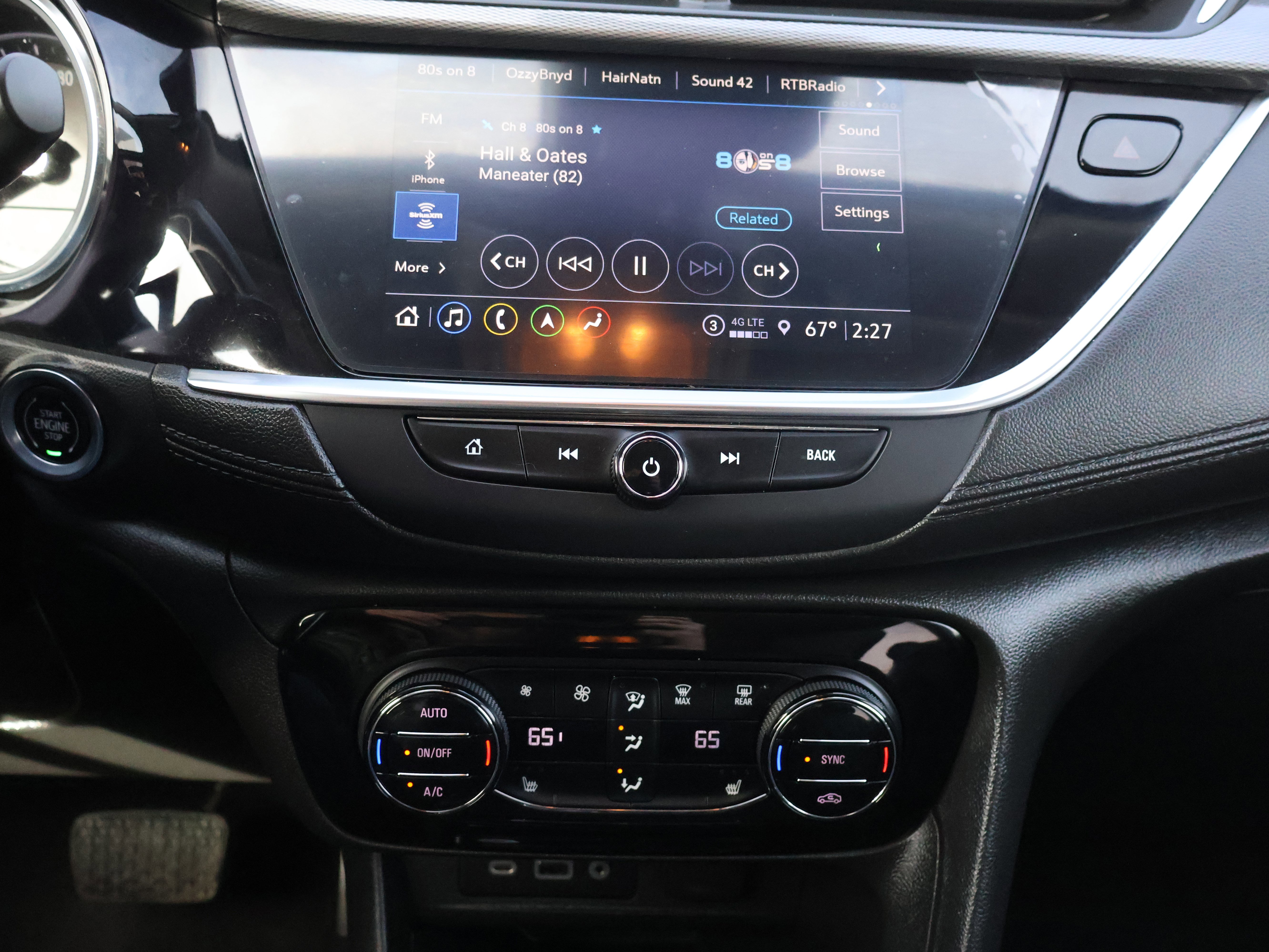 Used 2022 Buick Encore GX Essence w/ Advanced Technology Package image 23