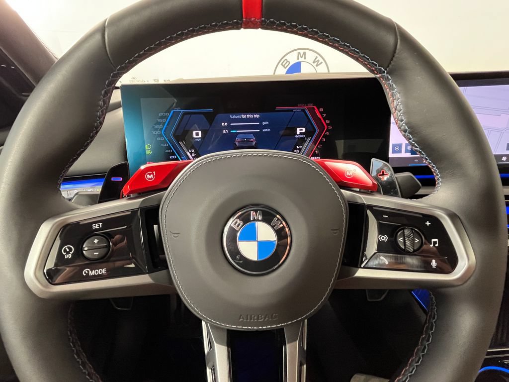 Used 2026 BMW M5 w/ Carbon Package AWD/4WD image 17