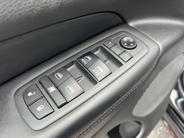 Used 2019 Jeep Grand Cherokee Limited X AWD/4WD image 27