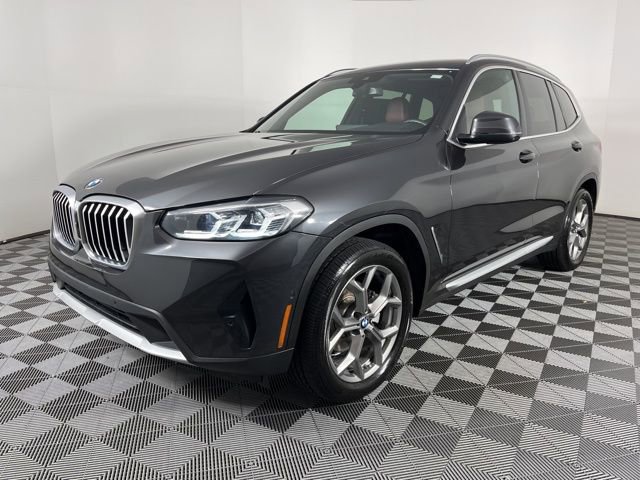 Used 2023 BMW X3 xDrive30i image 5