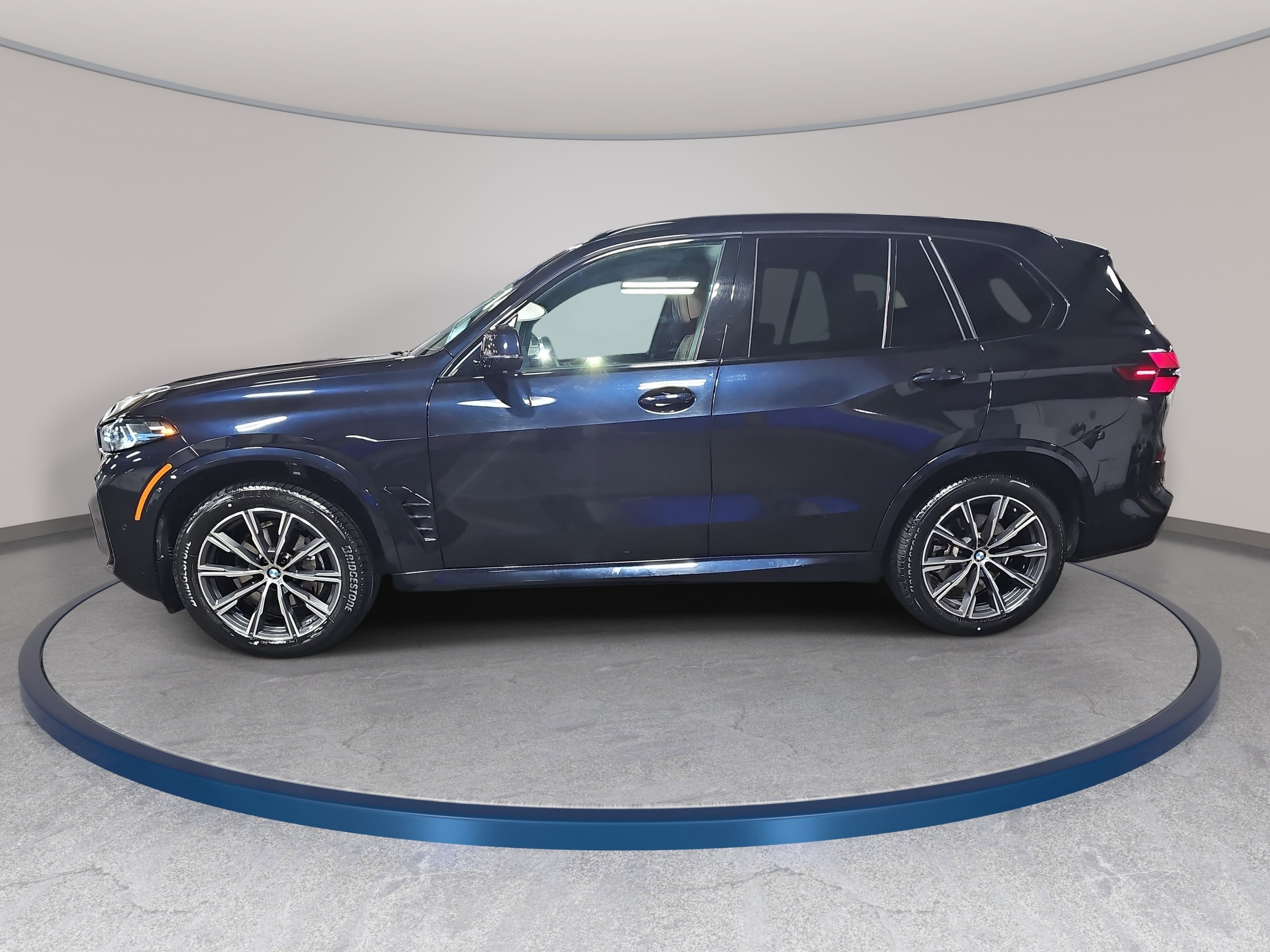 Used 2026 BMW X5 sDrive40i RWD image 8