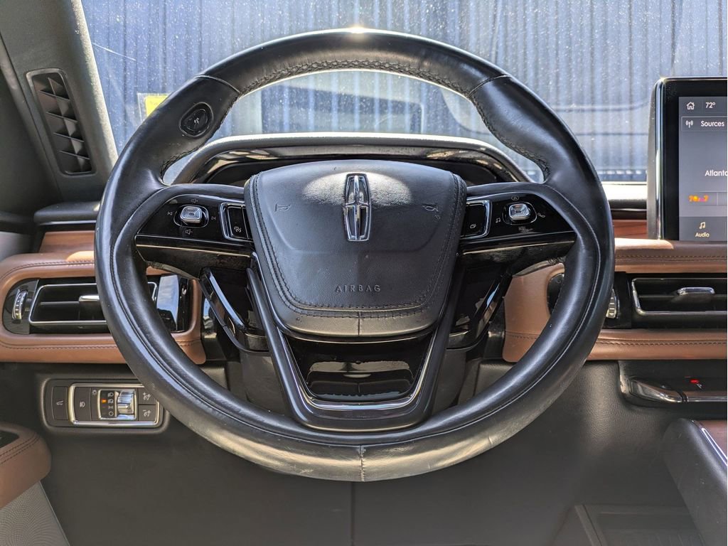 Used 2020 Lincoln Aviator Reserve w/ Equipment Group 202A image 22
