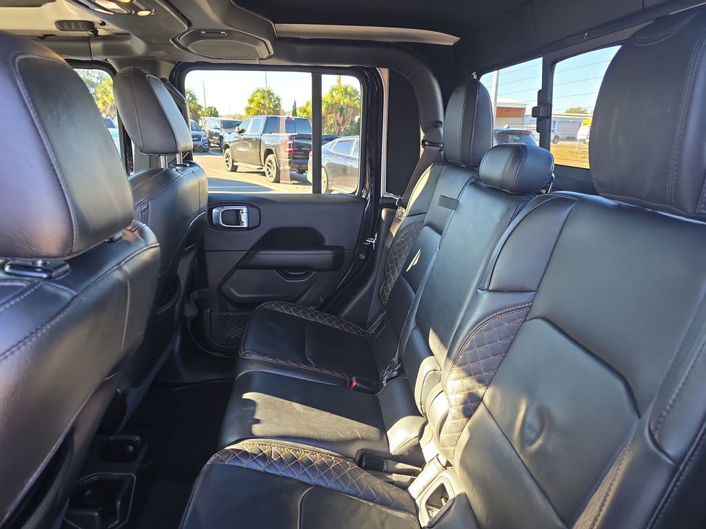 Used 2021 Jeep Gladiator Overland image 10