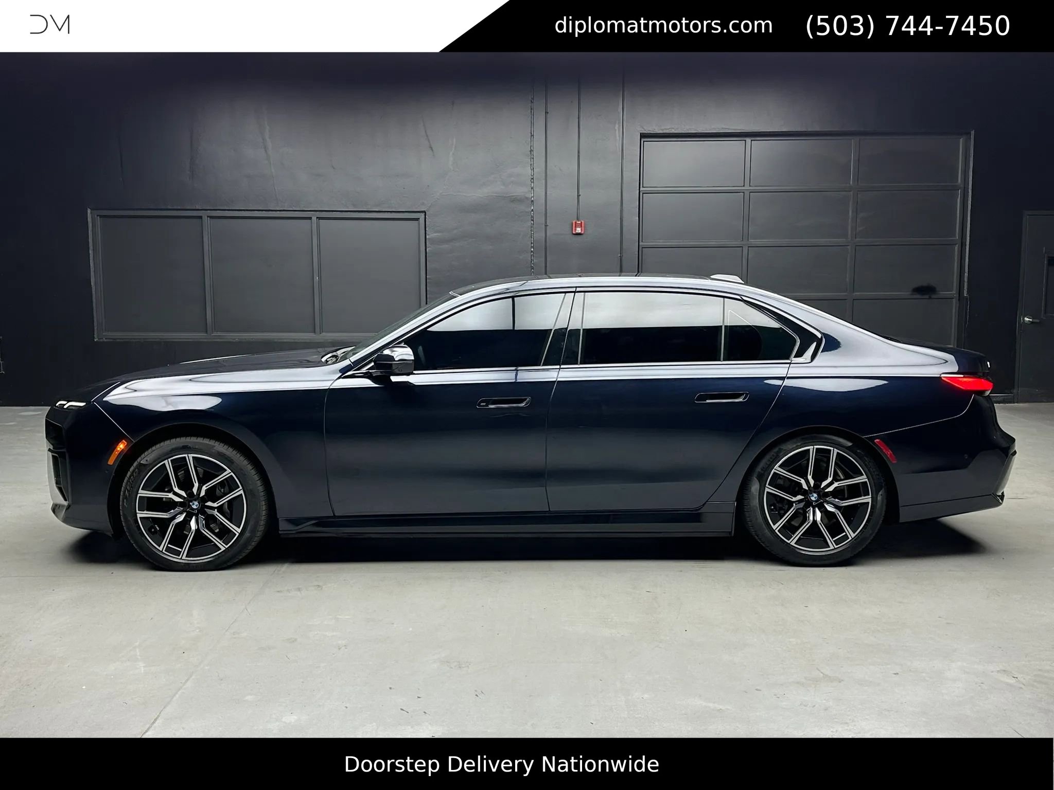Used 2024 BMW i7 xDrive60 image 4