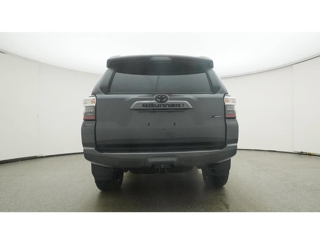 New 2023 Toyota 4Runner SR5 Premium w/ Moonroof Package AWD/4WD image 23