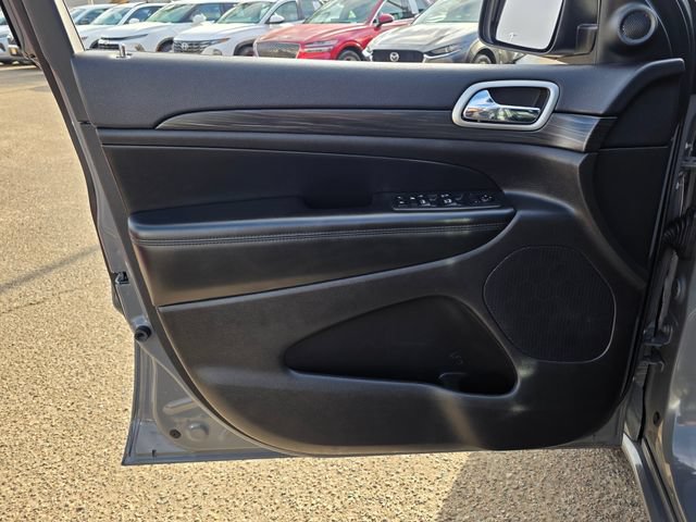 Used 2019 Jeep Grand Cherokee Altitude RWD image 22