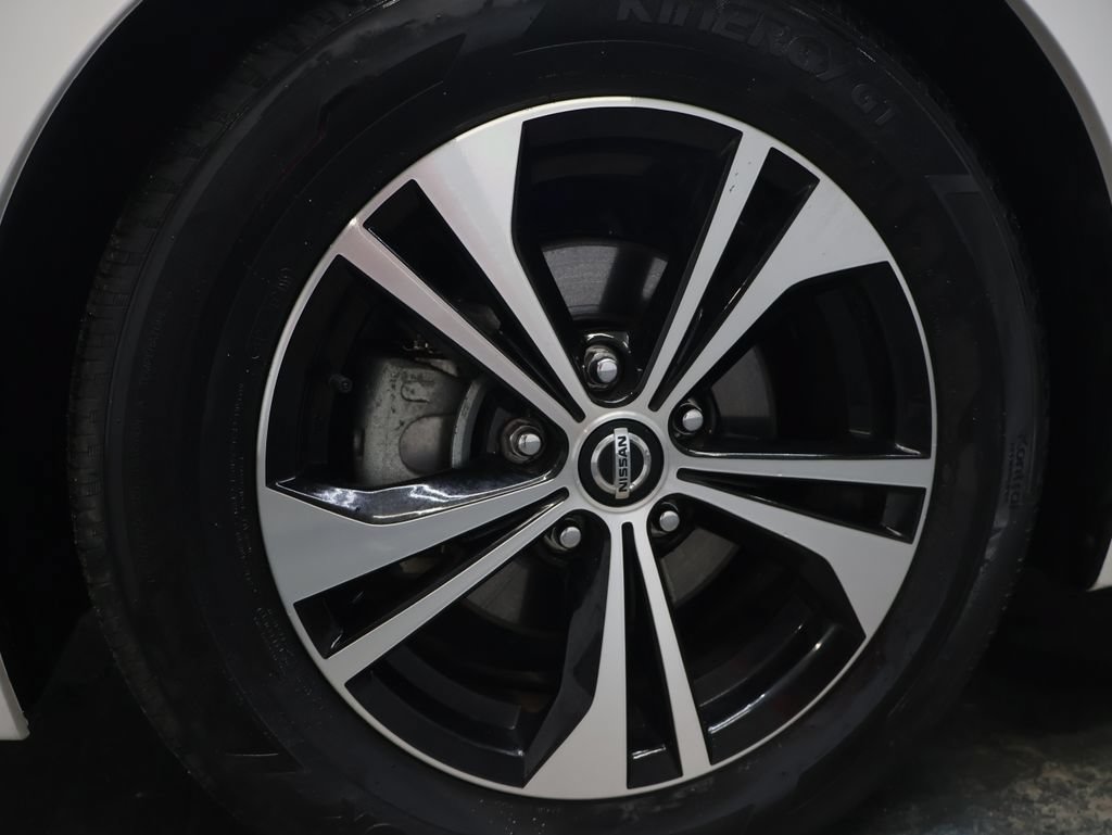Used 2023 Nissan Sentra SV w/ All-Weather Package FWD image 32