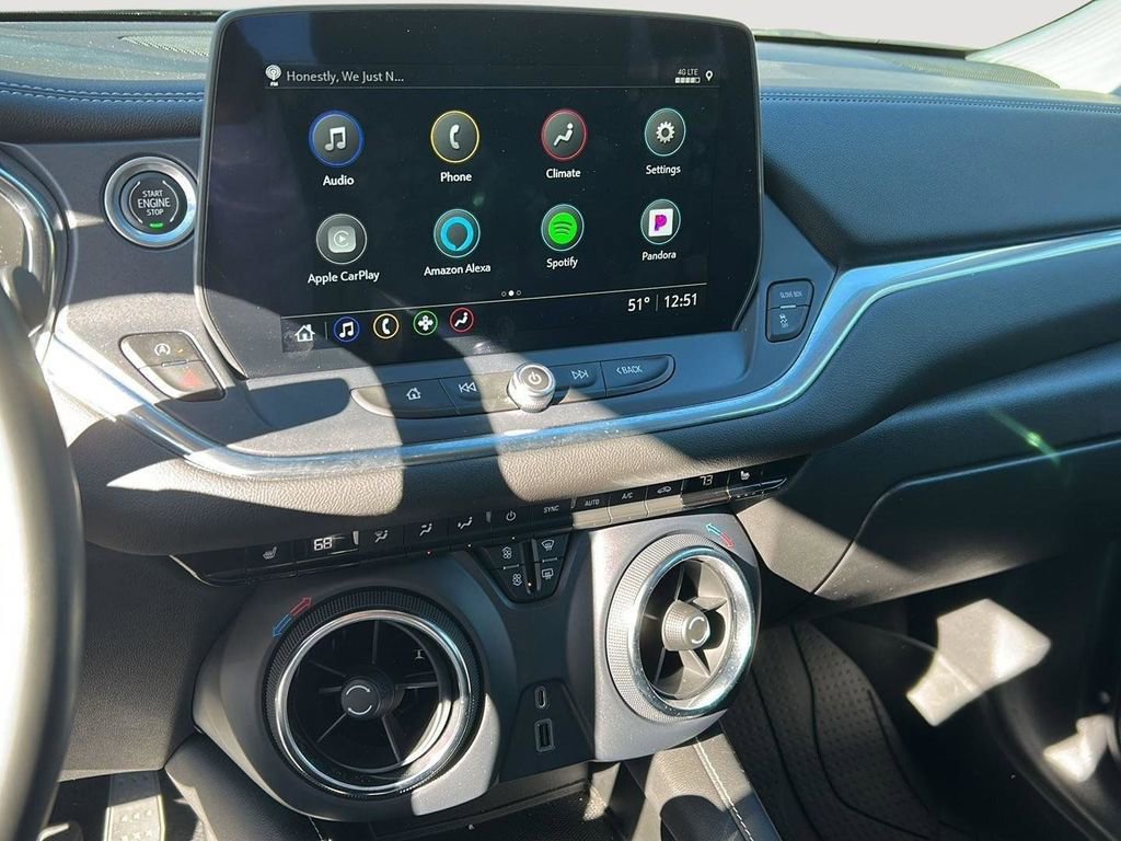 Used 2023 Chevrolet Blazer LT image 15