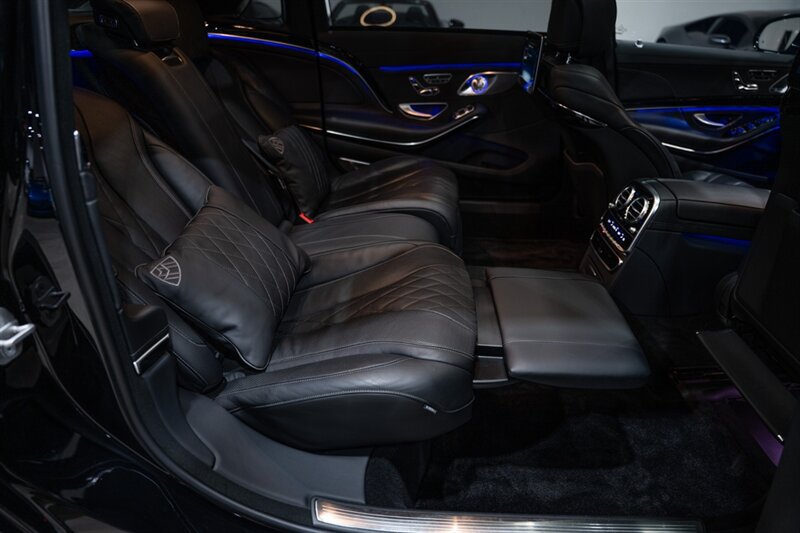 Used 2018 Mercedes-Benz Maybach S 560 4MATIC image 38