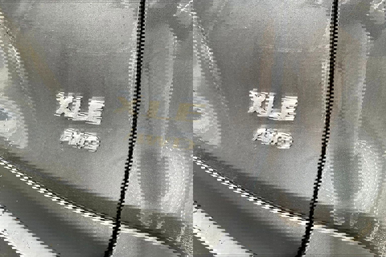 Used 2023 Toyota RAV4 XLE Premium image 8