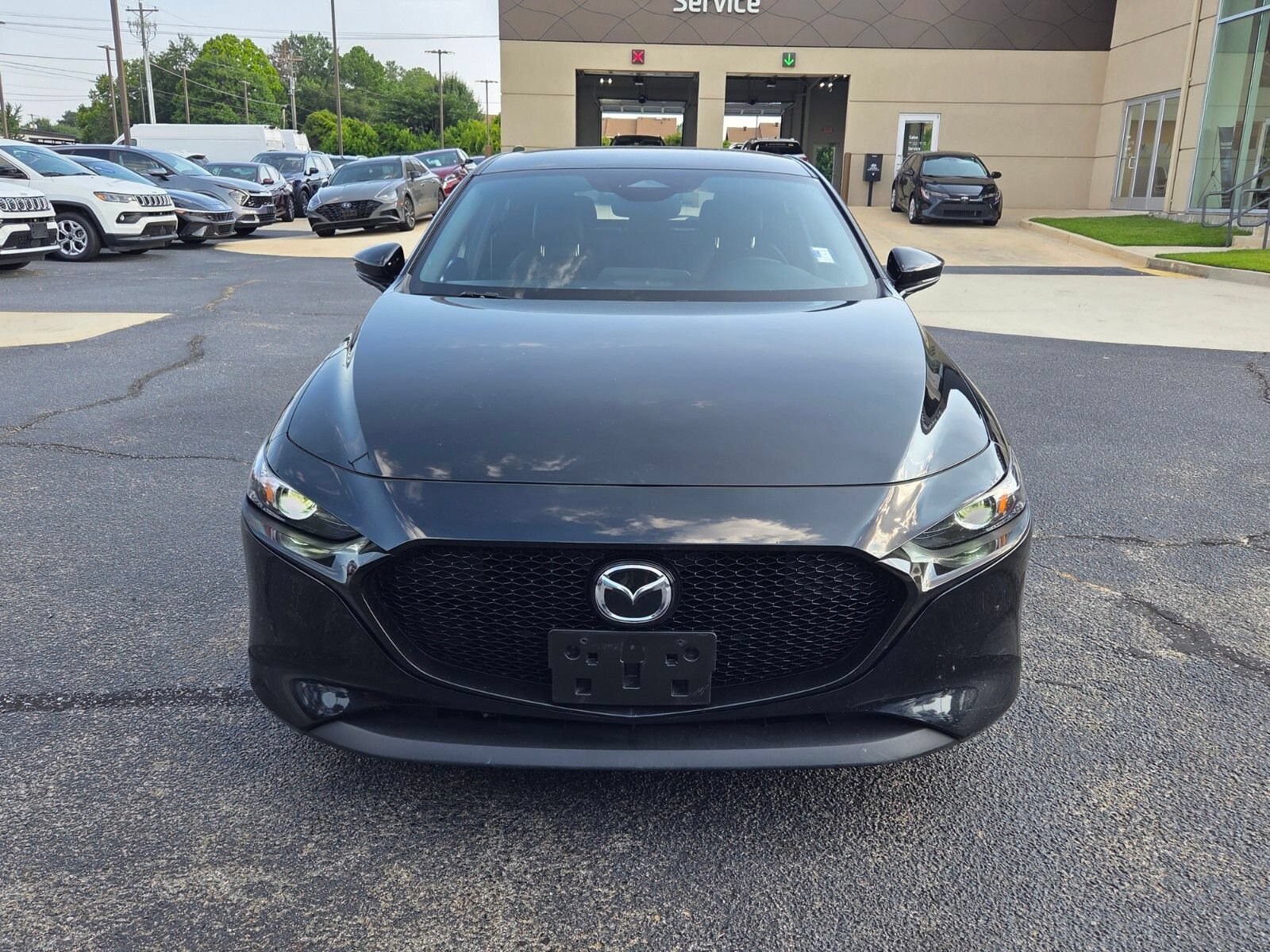 Used 2024 MAZDA MAZDA3 s FWD image 2