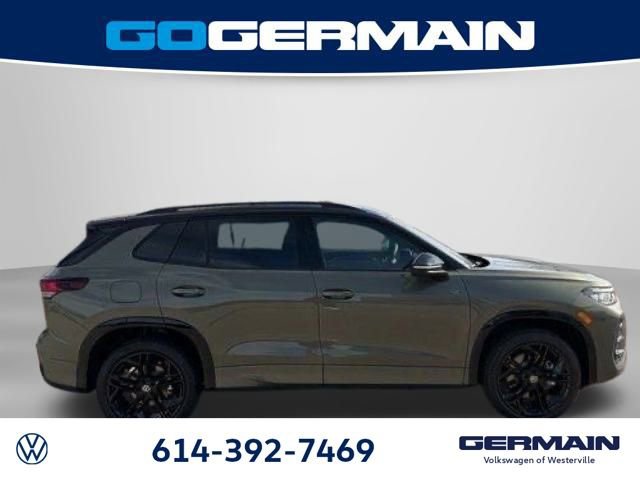 New 2026 Volkswagen Tiguan SE R-Line image 7