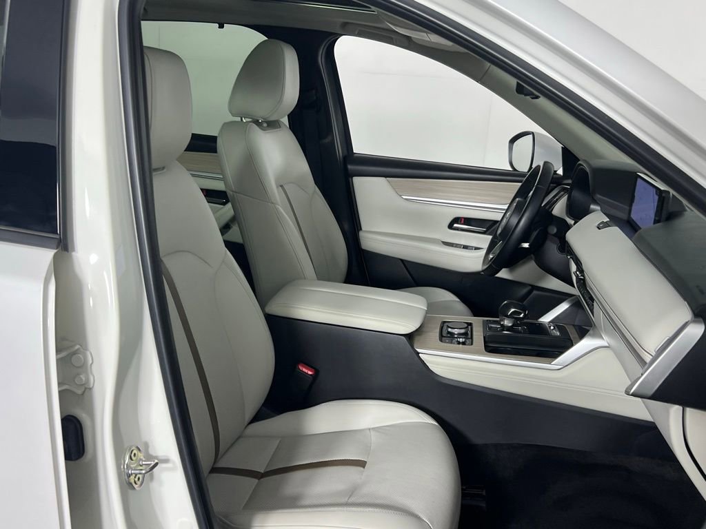 Used 2024 MAZDA CX-90 Plug-In Hybrid w/ Premium Plus image 32