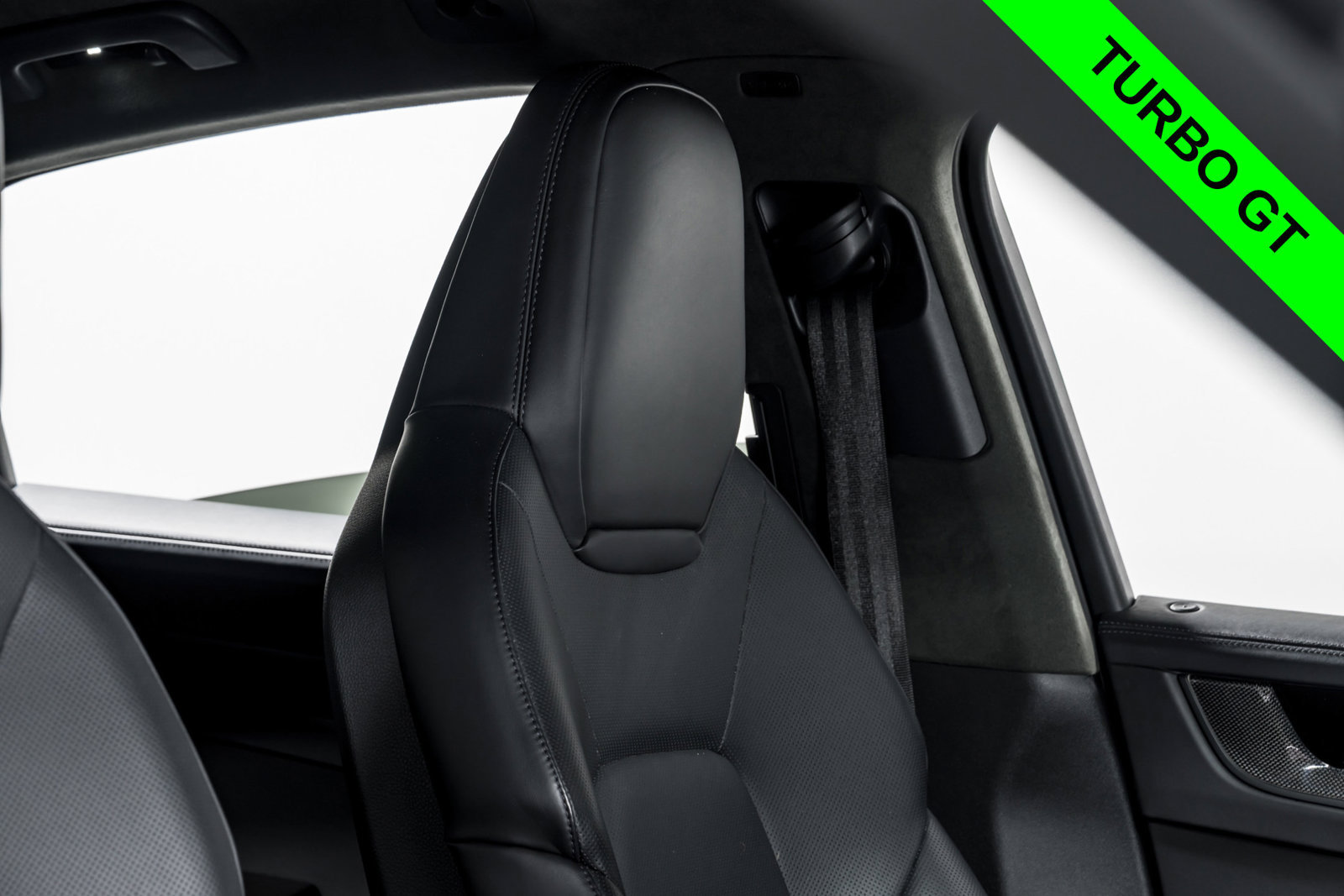 Used 2024 Porsche Cayenne Turbo GT AWD/4WD image 39