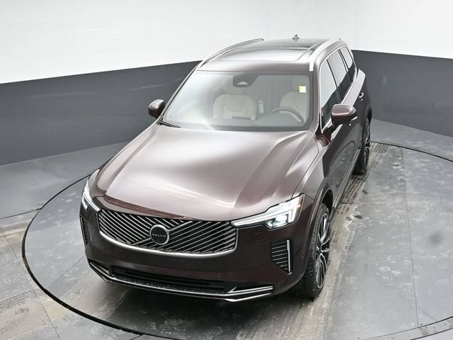 New 2026 Volvo XC90 B6 Plus w/ Protection Package Premier AWD/4WD image 39