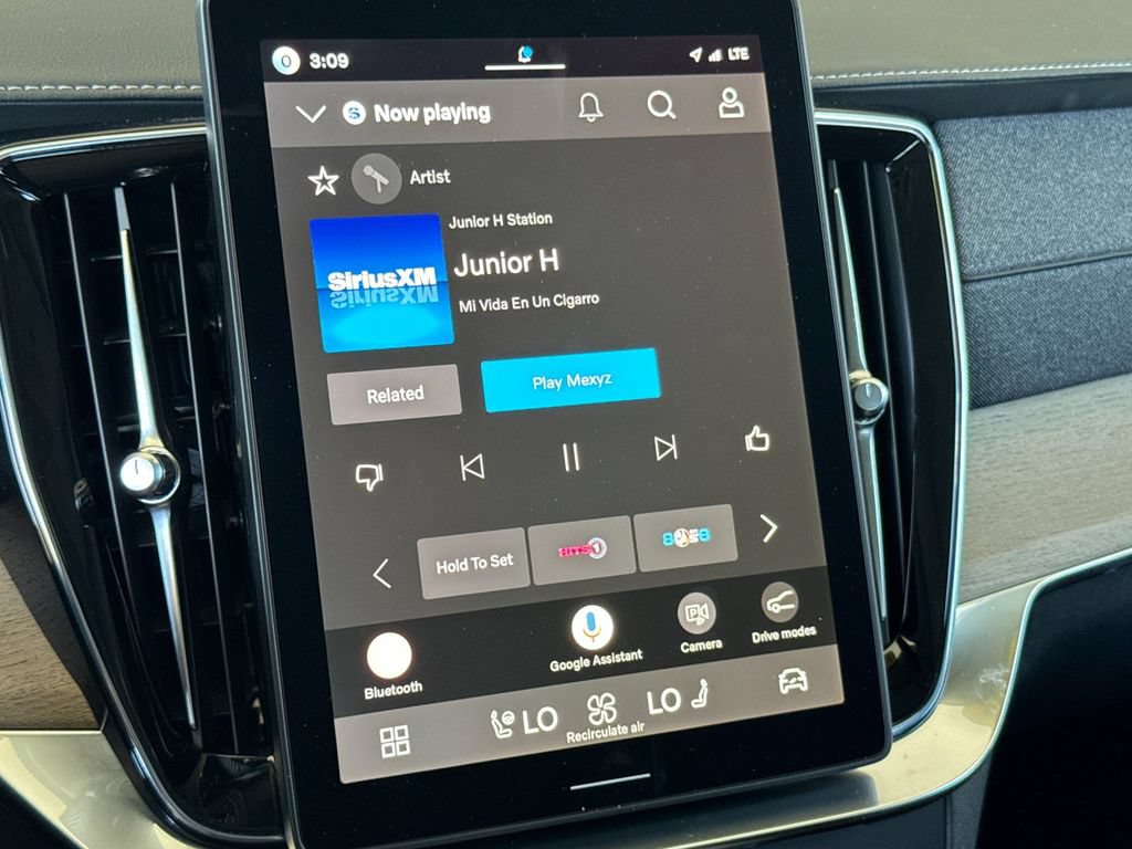 New 2026 Volvo XC90 B6 Plus AWD/4WD image 18