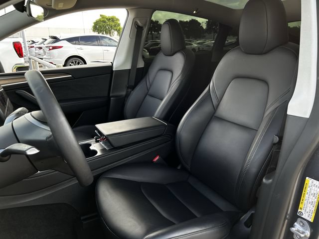 Used 2023 Tesla Model Y Long Range AWD/4WD image 25