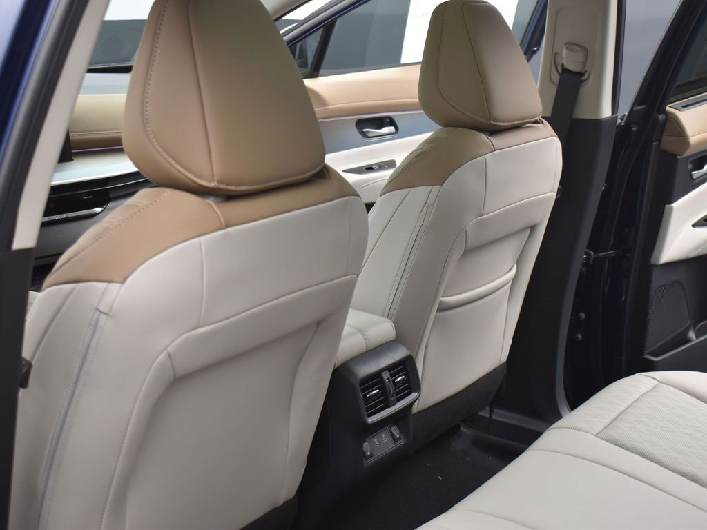 New 2025 Nissan Murano Platinum w/ Cargo Package image 17