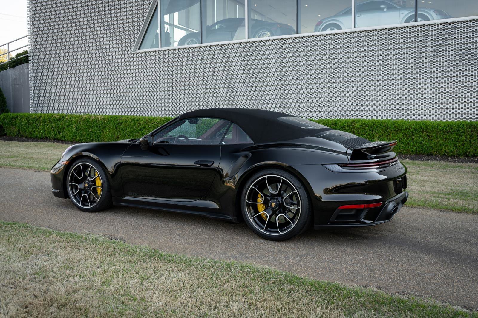 Used 2024 Porsche 911 Turbo S AWD/4WD image 21