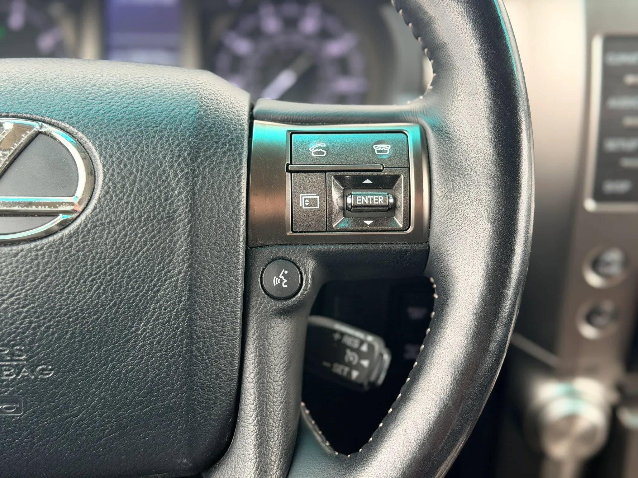 Used 2011 Lexus GX 460 Premium AWD/4WD image 22