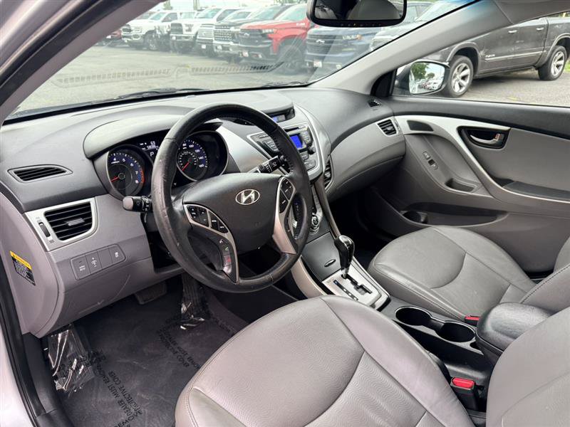 Used 2013 Hyundai Elantra Limited FWD image 24