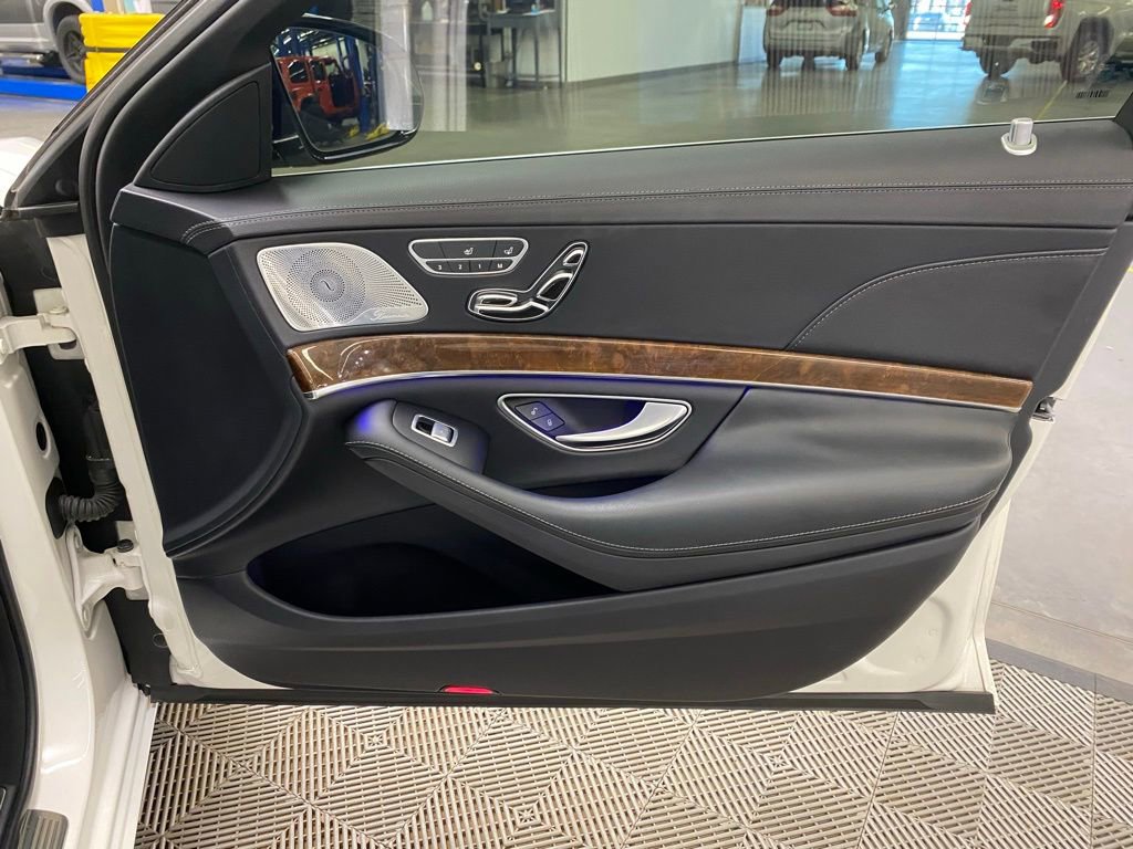 Used 2016 Mercedes-Benz S 550 4MATIC Sedan image 21