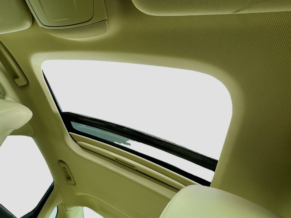 Used 2014 Lincoln MKZ AWD w/ Equipment Group 102A Reserve image 25