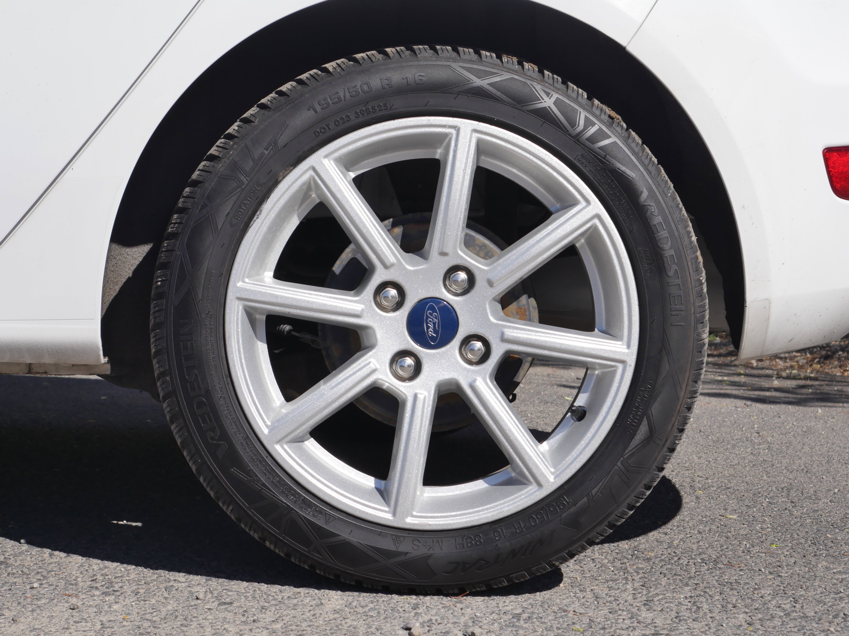 Certified 2019 Ford Fiesta SE w/ Equipment Group 201A FWD image 15