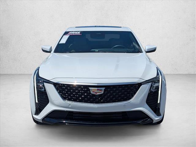 Used 2025 Cadillac CT5 Premium Luxury RWD image 2