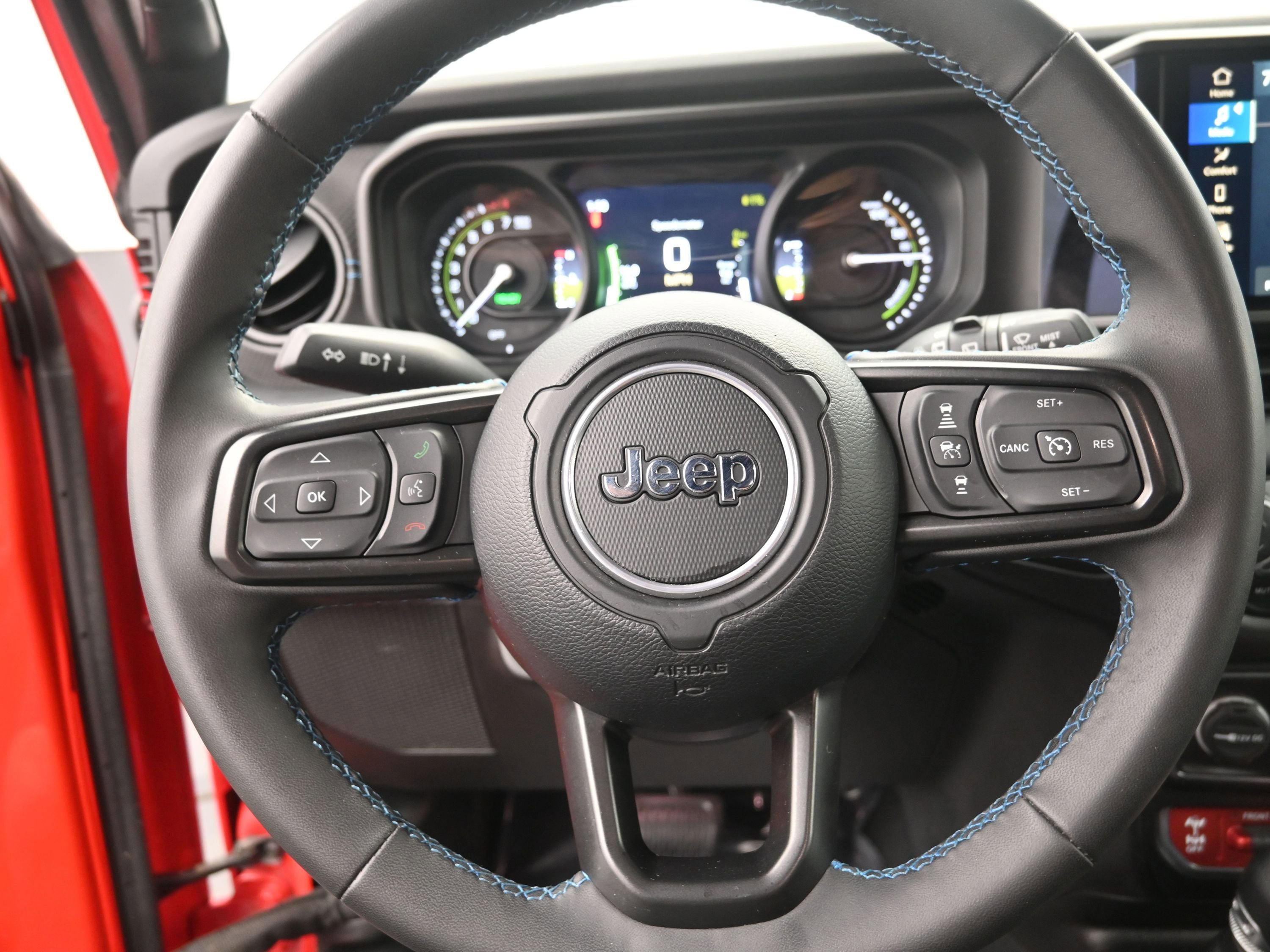 Used 2024 Jeep Wrangler Unlimited Rubicon 4xe image 23