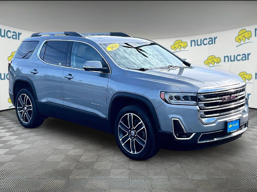 Used 2023 GMC Acadia SLT w/ Preferred Package