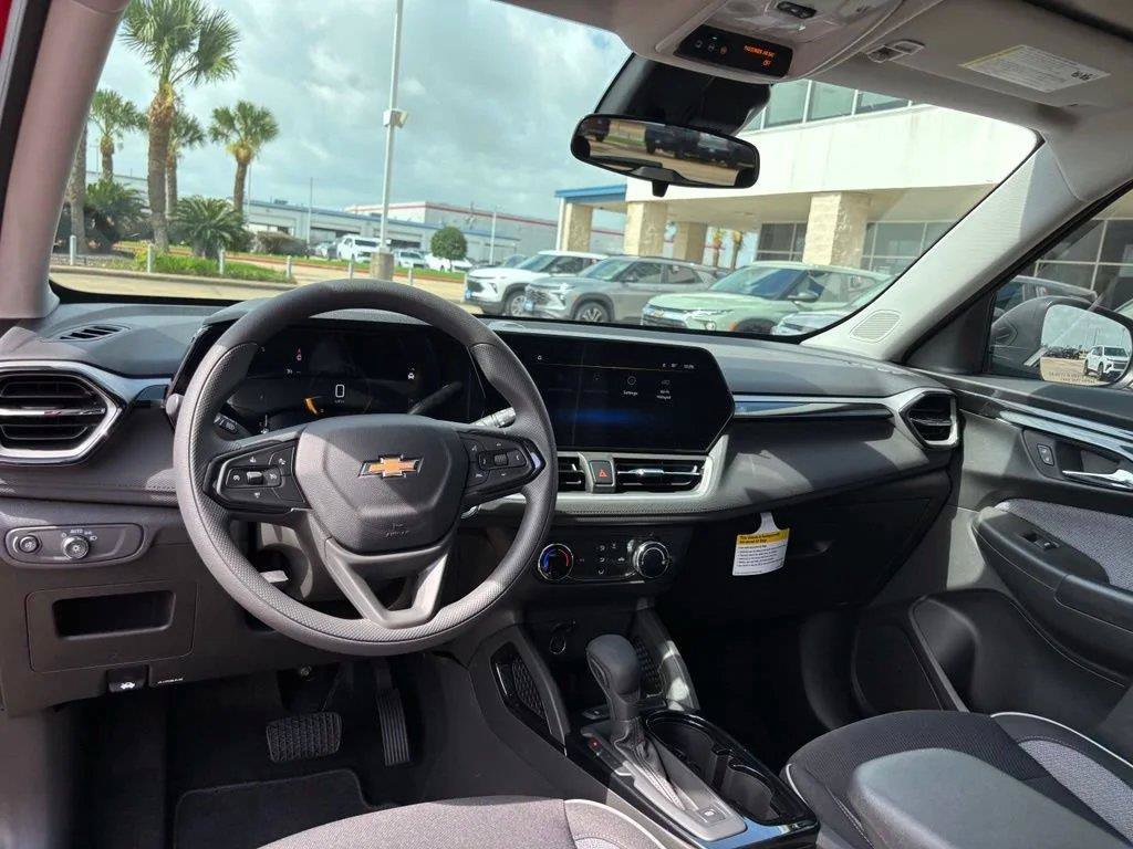 New 2026 Chevrolet TrailBlazer LS FWD image 23