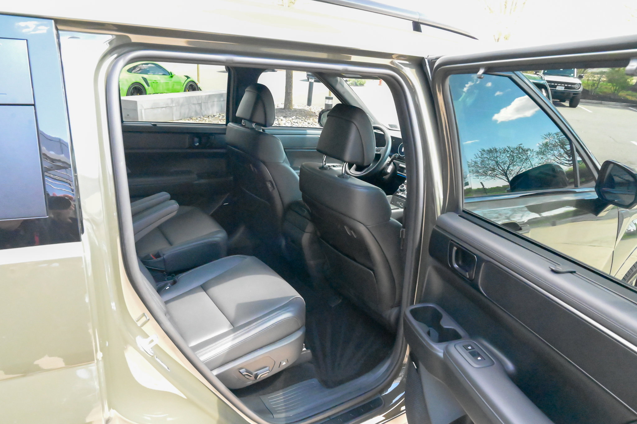 Used 2024 Hyundai Santa Fe Calligraphy AWD/4WD image 22