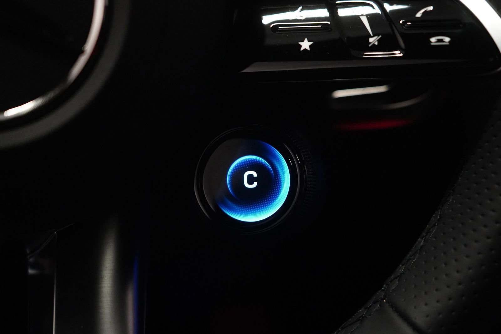 New 2026 Mercedes-Benz C 43 AMG 4MATIC Sedan image 7