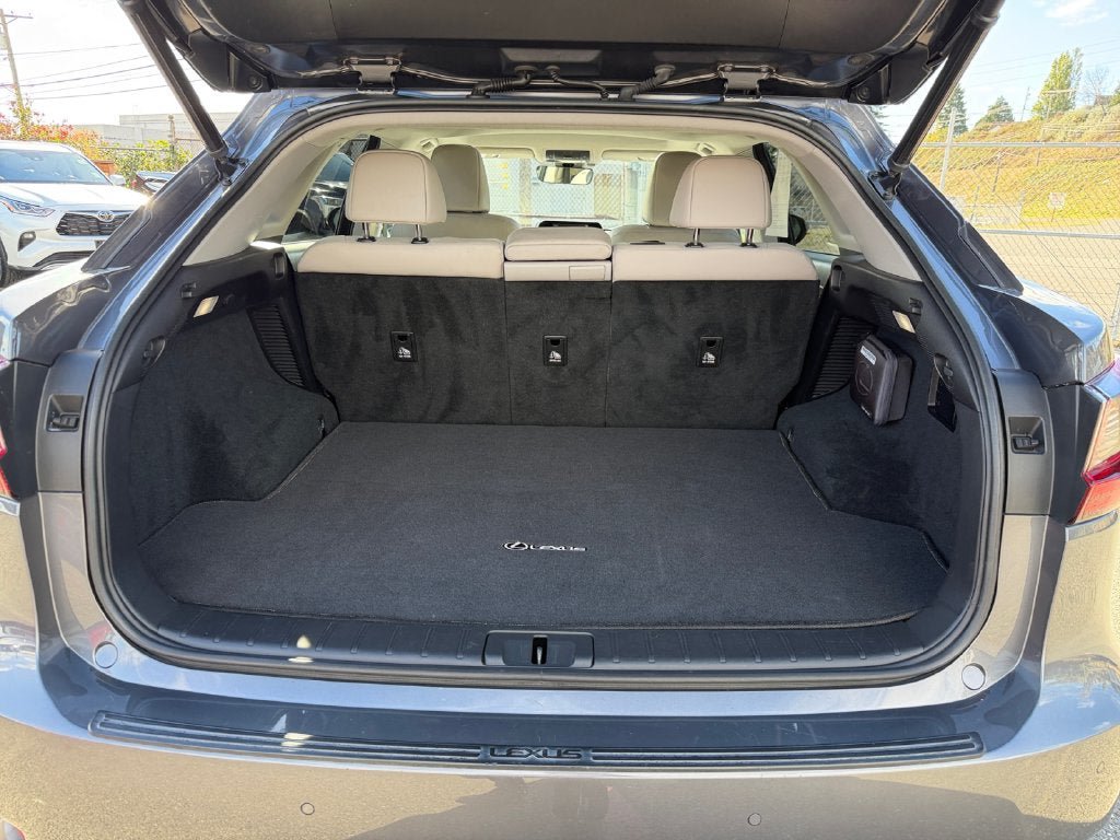 Used 2022 Lexus RX 450h AWD w/ Premium Package image 22