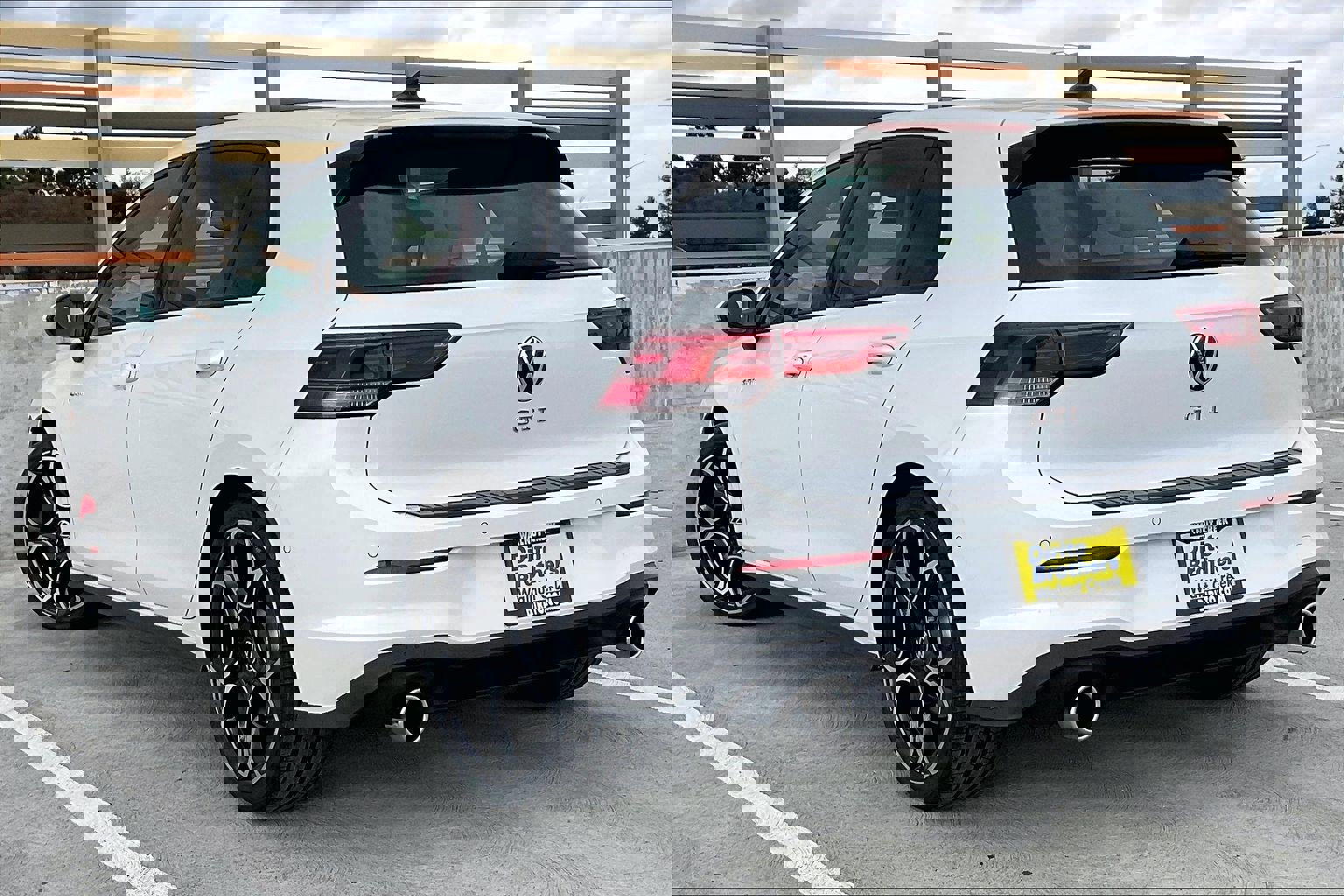 New 2026 Volkswagen GTI Autobahn image 2