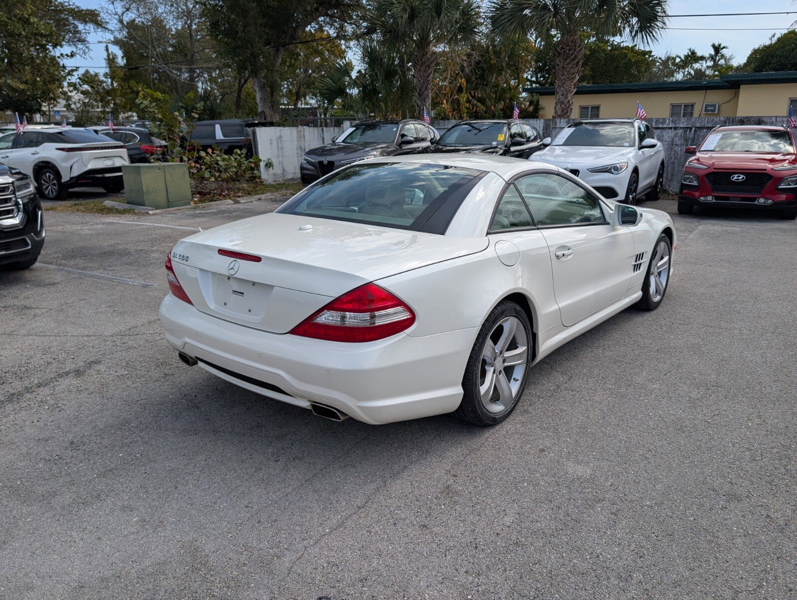 Used 2009 Mercedes-Benz SL 550 image 13