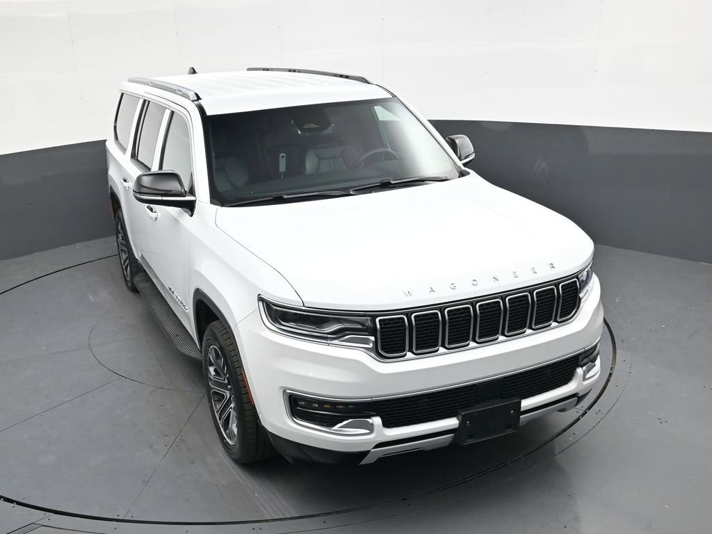 Used 2024 Jeep Wagoneer L Series II w/ Flexible Seating Group image 24