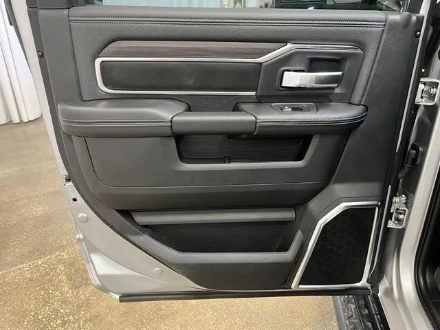 New 2026 RAM 2500 Laramie w/ Night Edition AWD/4WD image 25